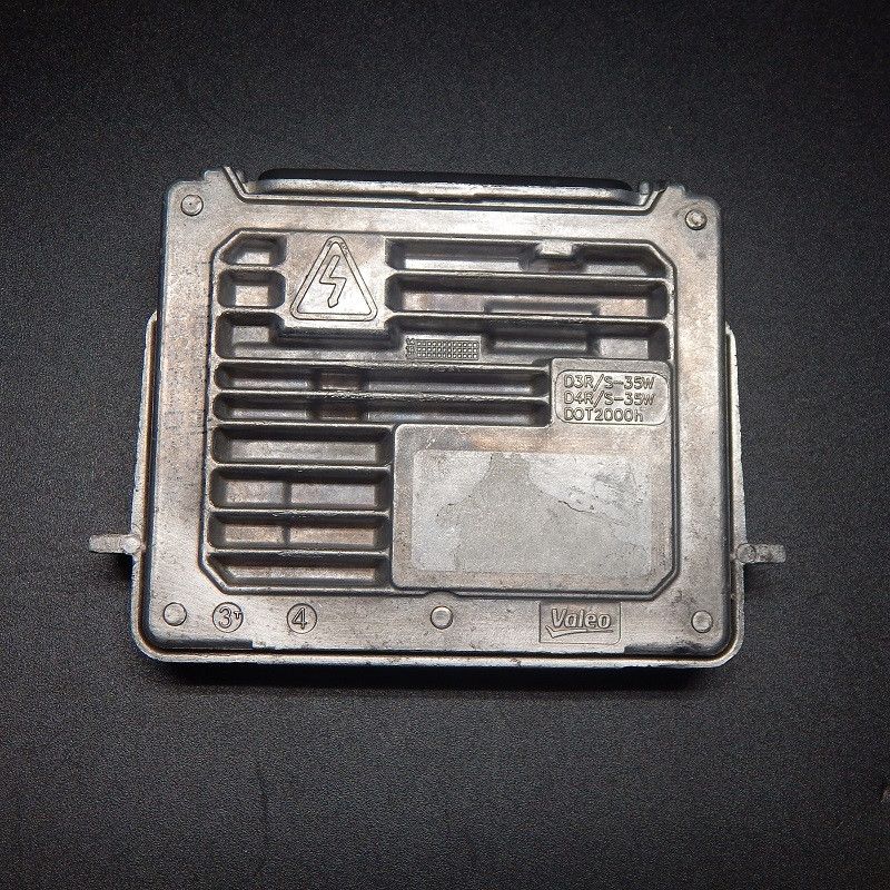 XENON BALLAST 4L0907391 Beograd Zemun
